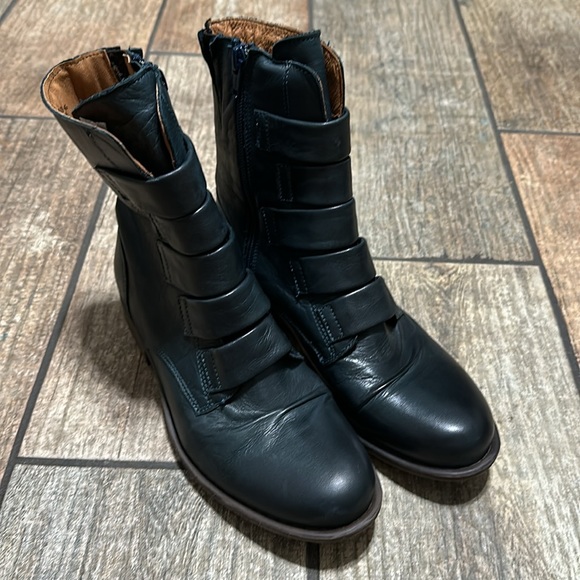 Miz Mooz Women’s 36 Leighton Leather‎ Boots in Ocean - Picture 2 of 16